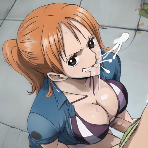 Uma mulher com cabelo castanho longo e olhos azuis piercing está realizando um boquete de garganta profunda em um homem muscular com tatuagens em todo o seu corpo. O homem tem tatuagens em todo o peito, e a mulher tem tatuagens no peito e pescoço