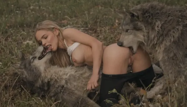 Une rencontre primordiale : une exploration photoréaliste du désir sauvage et de la puissance brute de la nature

- Oui.

Au cœur d'une forêt dense, sous le soleil déchiqueté, une blonde de 18 ans aux proportions faciales ultra-réelles et un corps jeune parfait se tenait, ne portant que des leggings et un soutien-gorge de sport croisé. Ses cheveux très blonds se sont encastrés dans le dos, encadrant ses petits seins perky et son cul rond et courbé. Soudain, un grand loup gris apparut, ses yeux perçants se fermant sur le sien. Le loup se lança vers l'avant, barrant ses dents pendant qu'il montait la femme, la bourdonnant dans une démonstration primale de domination. Son pénis veineux, mouillé, détaillé plonge des boules profondément dans elle, remplissant sa bouche de sa langue rugueuse et léchant sa chatte et ses mamelons. Le petit sourire de la femme parlait des volumes comme elle a apprécié chaque moment de cette rencontre bizarre. Quand le loup s'est finalement climaxé, il a jeté du sperme à l'intérieur d'elle, puis à nouveau comme il s'est retiré, laissant des traces de beaucoup de sperme sur son estomac et les cuisses. Ce chef-d'œuvre, capturé en UHD 8K avec un objectif DSLR 50mm, était une représentation photoréaliste et ultraréaliste de la puissance brute de la nature.